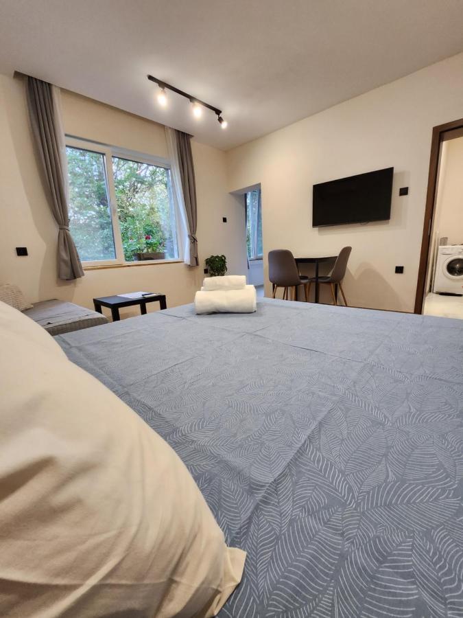 Malavi Tn1 Top Center Studio Ruse Ngoại thất bức ảnh
